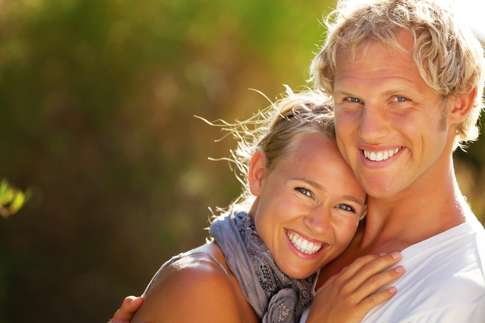 Shutterstock Veneers couple